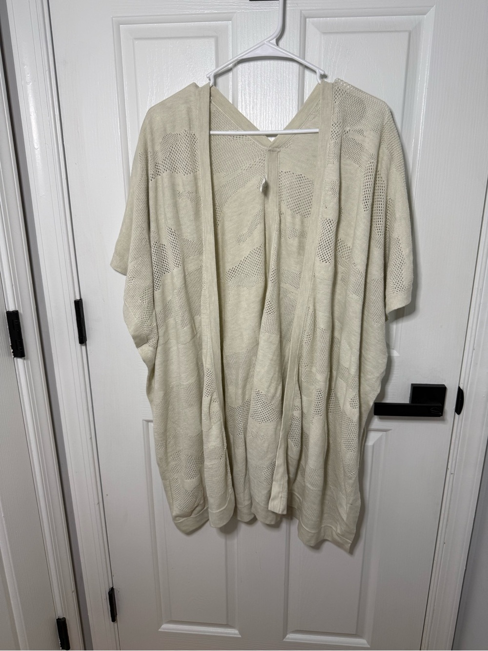 lululemon athletica Cream Find Your Light Open-Front Knit